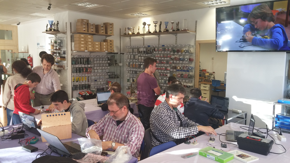 ArduinoDay_marzo_2015_01